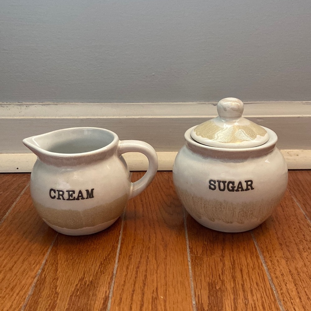 Sheffield Home cream and sugar. EUC